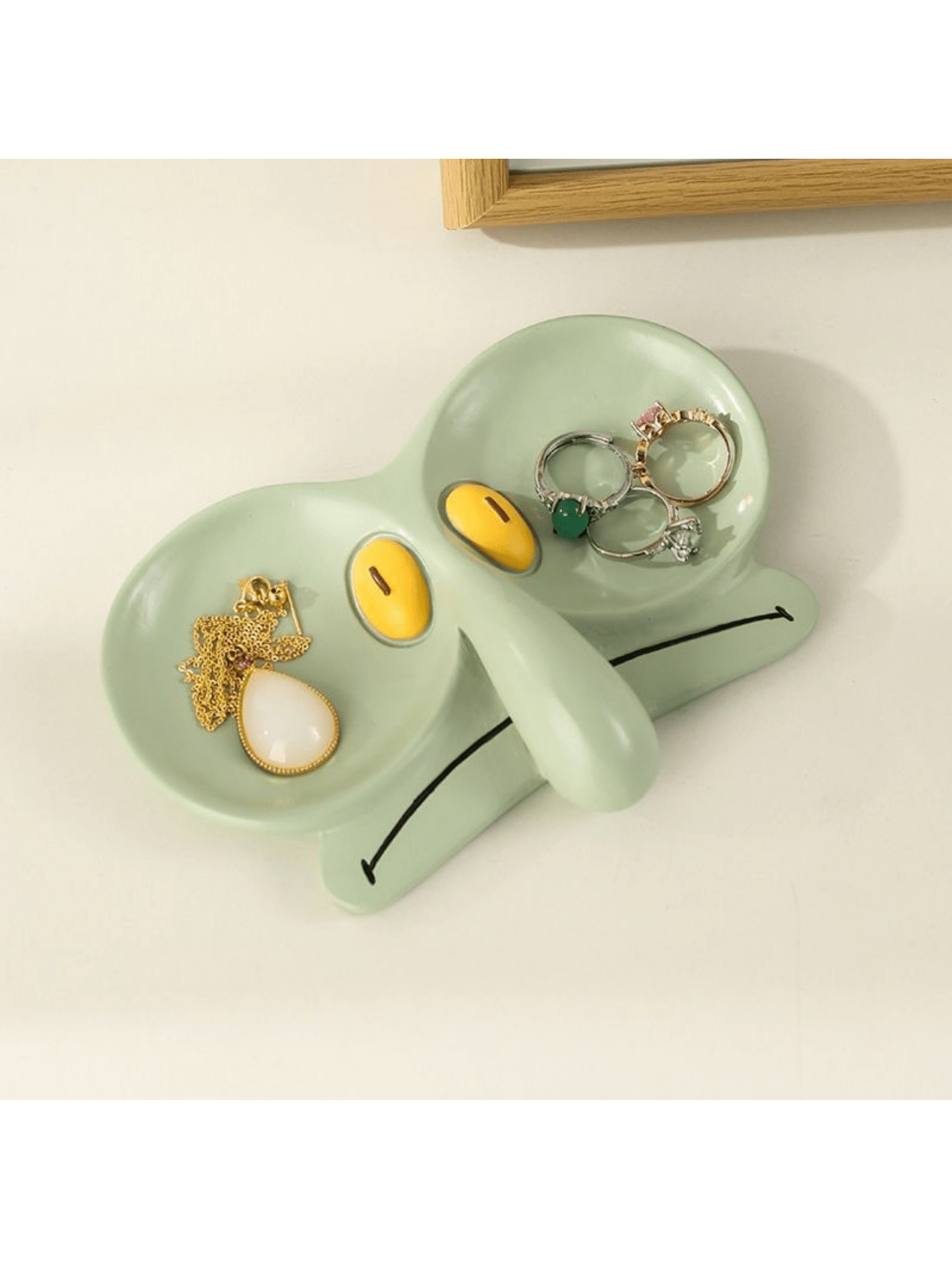 Glasses Jewelry Organizer Tray: - Cartoon Stylish for Accessories and Eyewear!